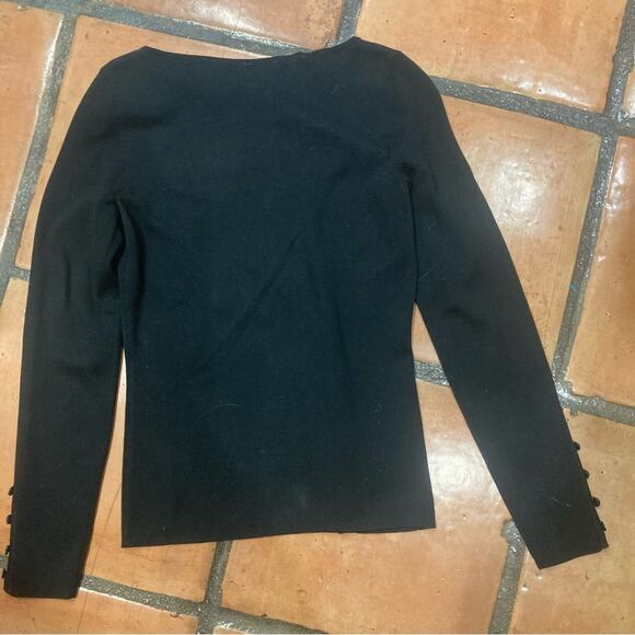 Ann Taylor Sweater like new - Picture 4 of 4